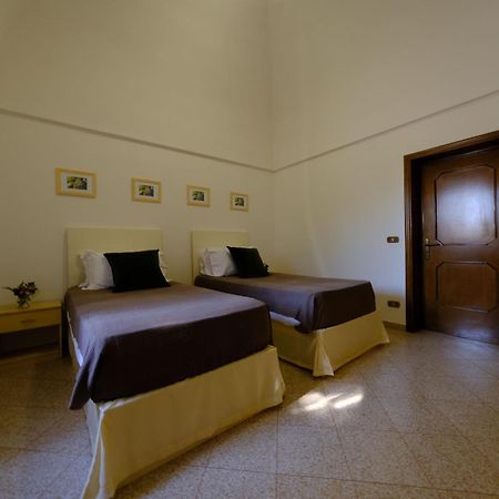 Tenuta Con Due Abitazioni Indipendenti Martina Franca Buitenkant foto